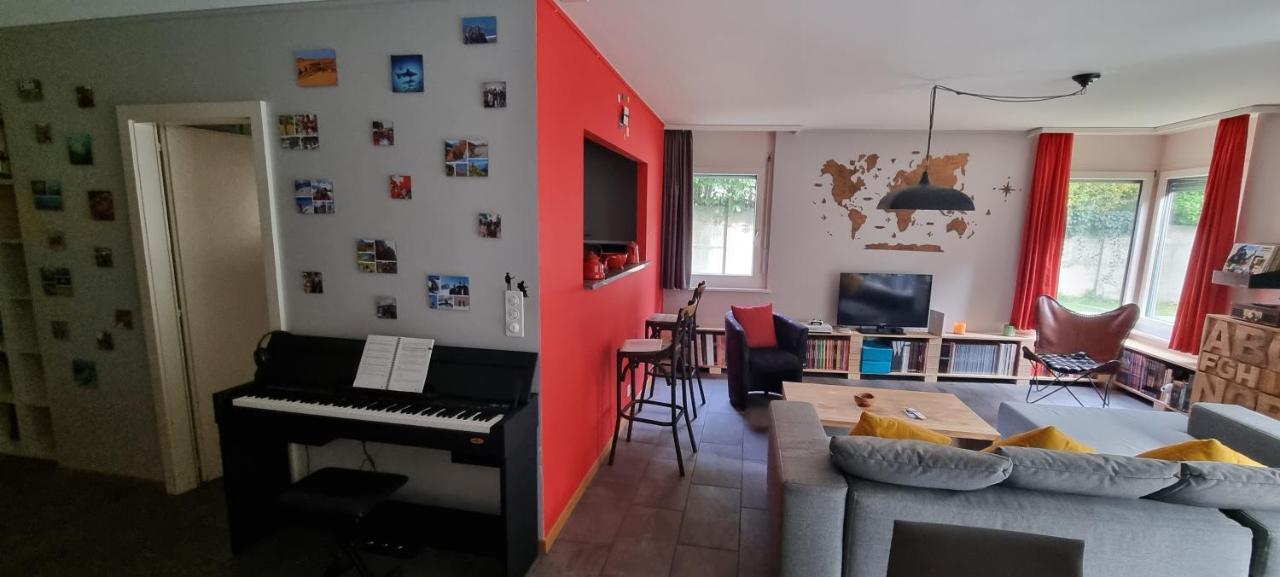 Appartement Avec Terrasse Сион Екстериор снимка